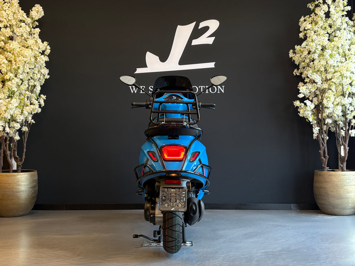 Vespa Sprint | Blu Eclettico