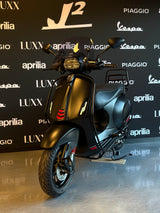 Vespa Sprint | Mat Zwart | 1 eig