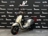 Vespa Sprint | White Gold