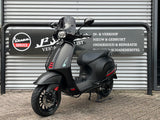 Vespa Sprint Mat Zwart Brom 2021 6048 km 1 eig