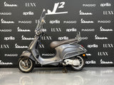 Vespa Primavera | Grijs | 1 eig