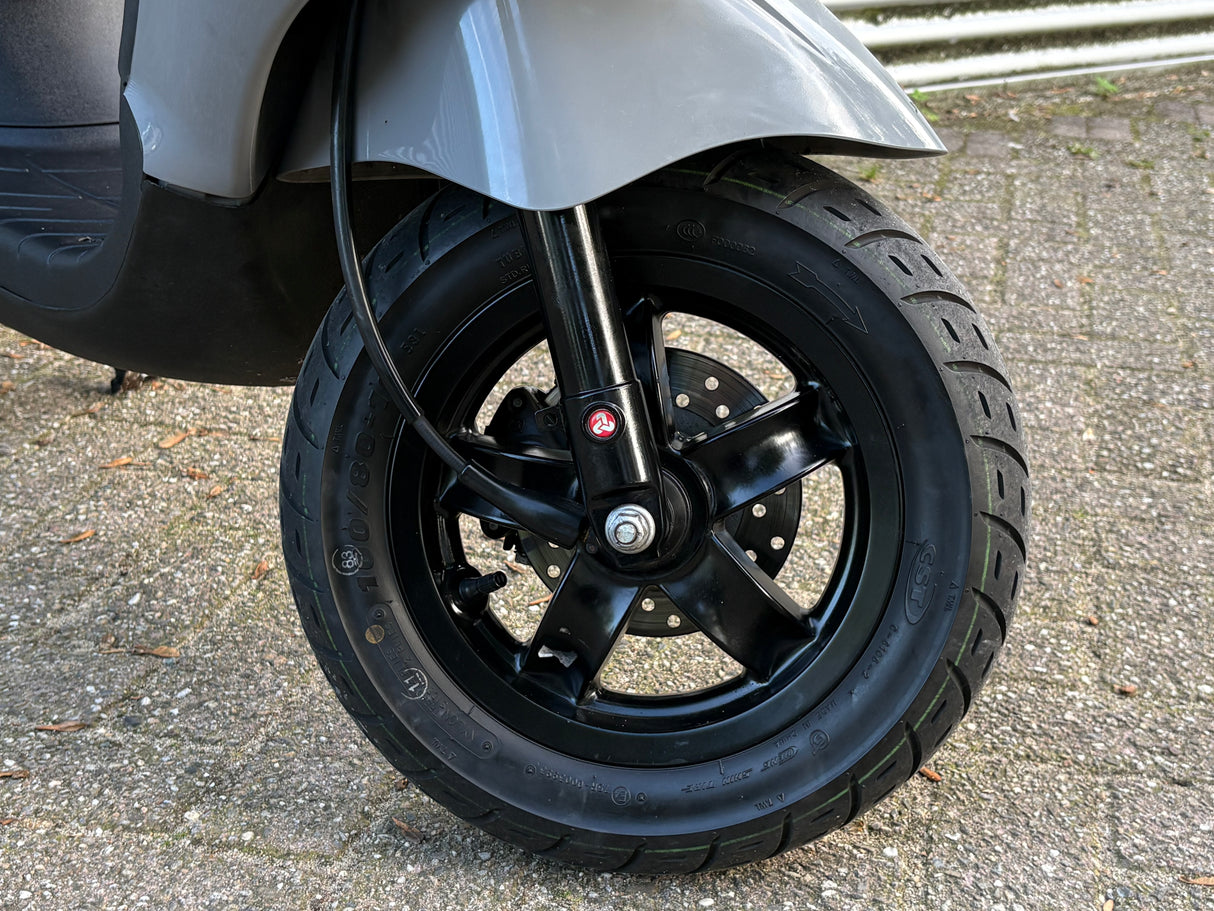 Piaggio Zip SP Brom 2023 4307 km 1 eig GARANTIE
