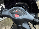 Vespa Sprint Mat Grijs Brom 2021 6140 km Full-Option