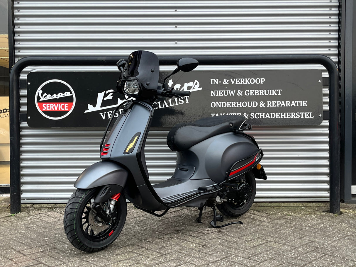 Vespa Sprint Mat Grijs Brom 2021 6140 km Full-Option