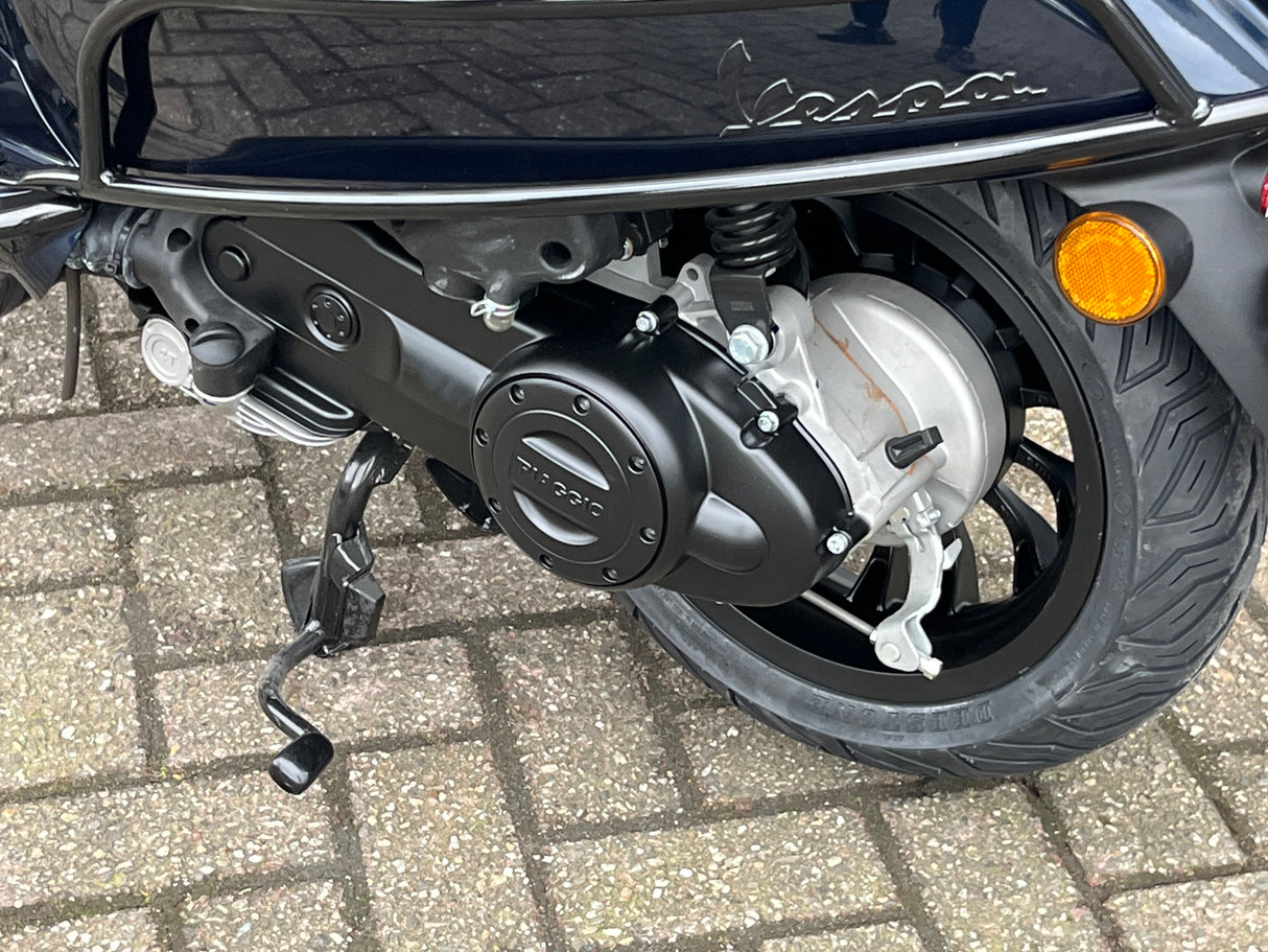 Vespa Sprint E5 Dark Midnight Blue