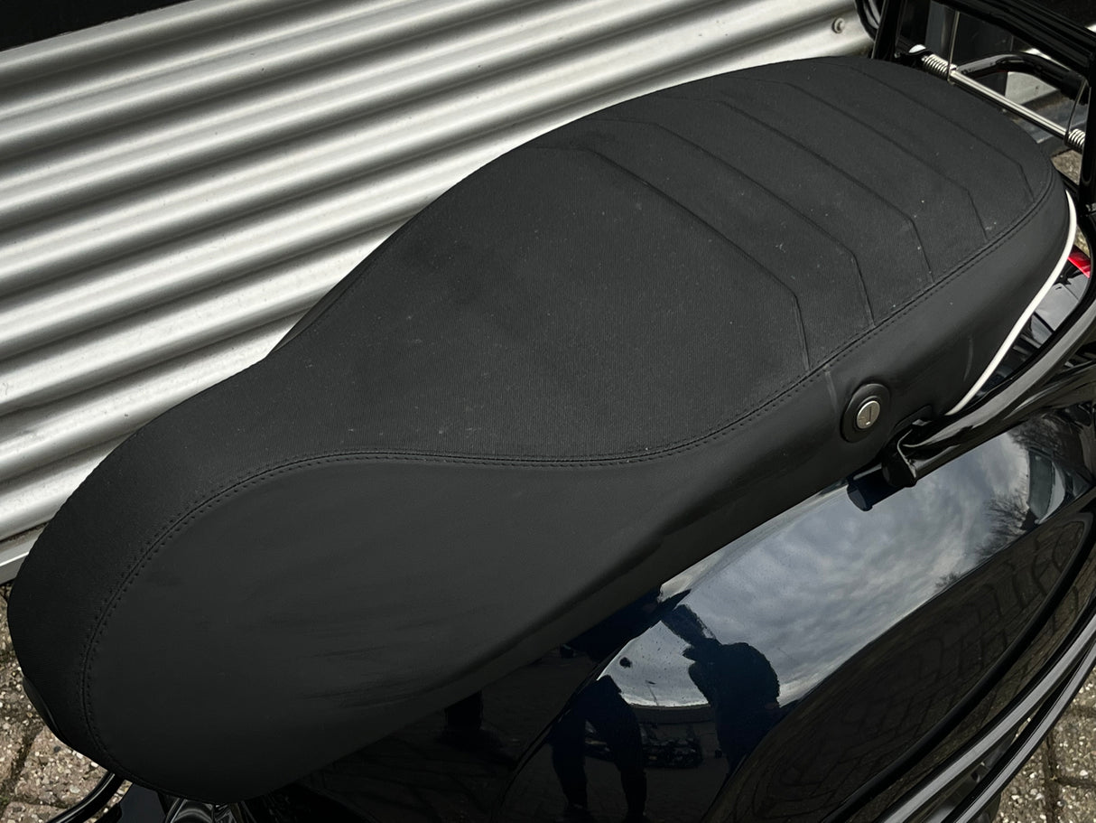 Vespa Sprint E5 Dark Midnight Blue