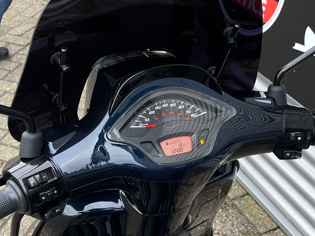 Vespa Sprint E5 Dark Midnight Blue