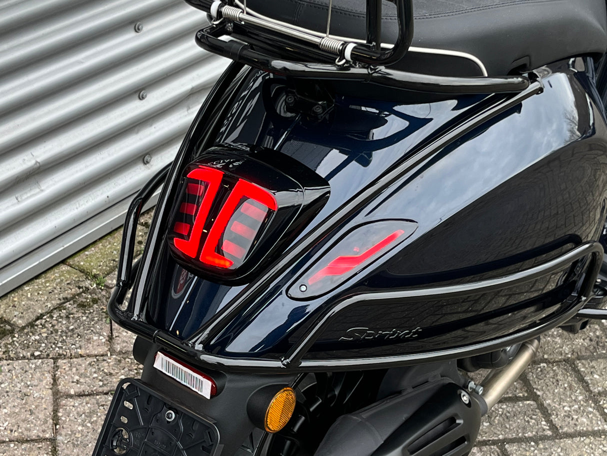 Vespa Sprint E5 Dark Midnight Blue