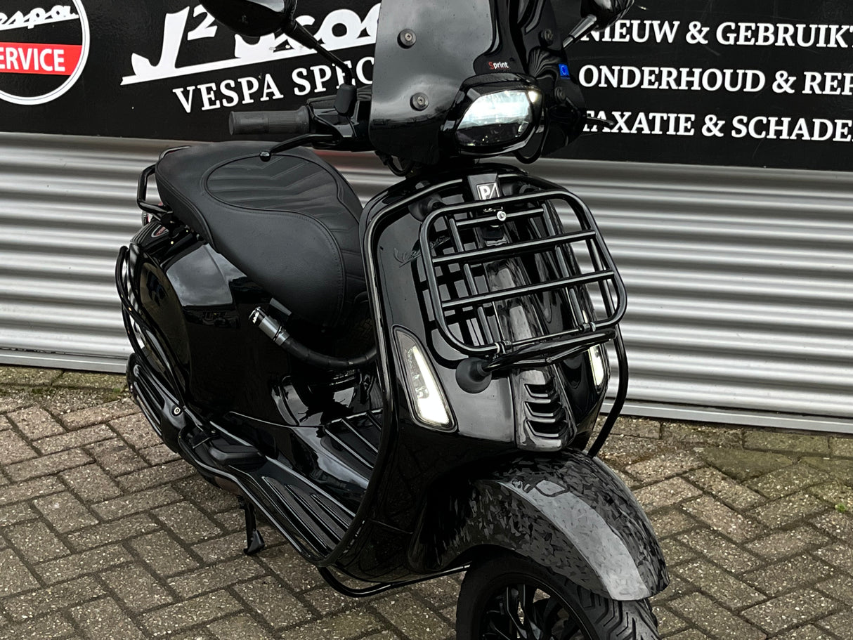 Vespa Sprint Black on Black Brom 2020 10419 km Forged Carbon
