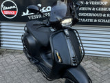 Vespa Sprint Mat Zwart Brom 2020 7922 km Full-Option 1e eig