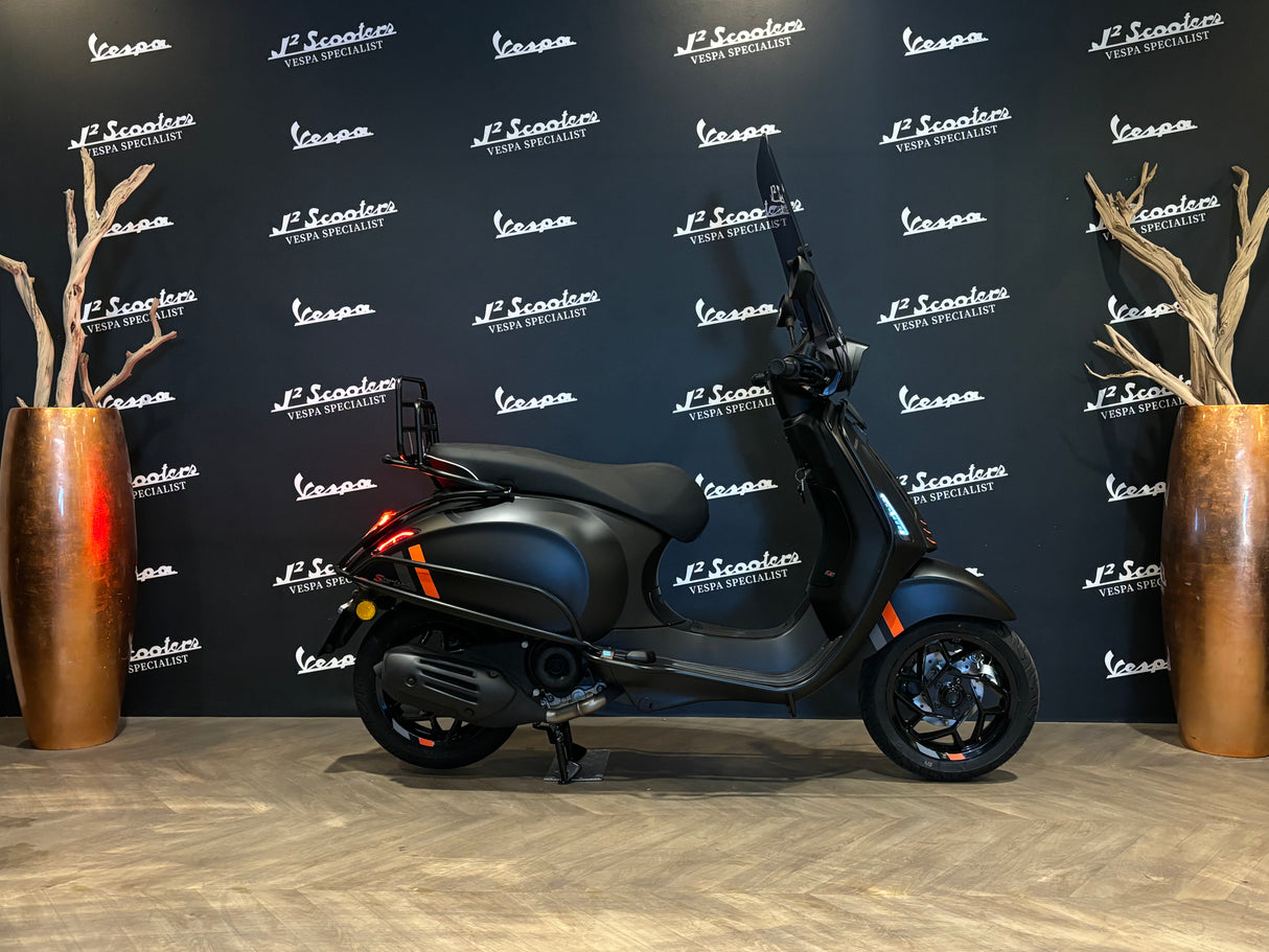 Vespa Sprint S E5 FACELIFT mat zwart NERO CONVINTO MATT