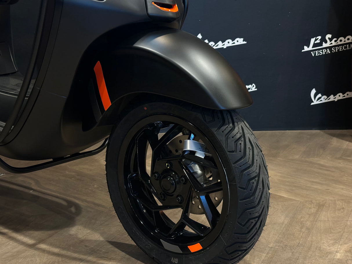 Vespa Sprint S E5 FACELIFT mat zwart NERO CONVINTO MATT