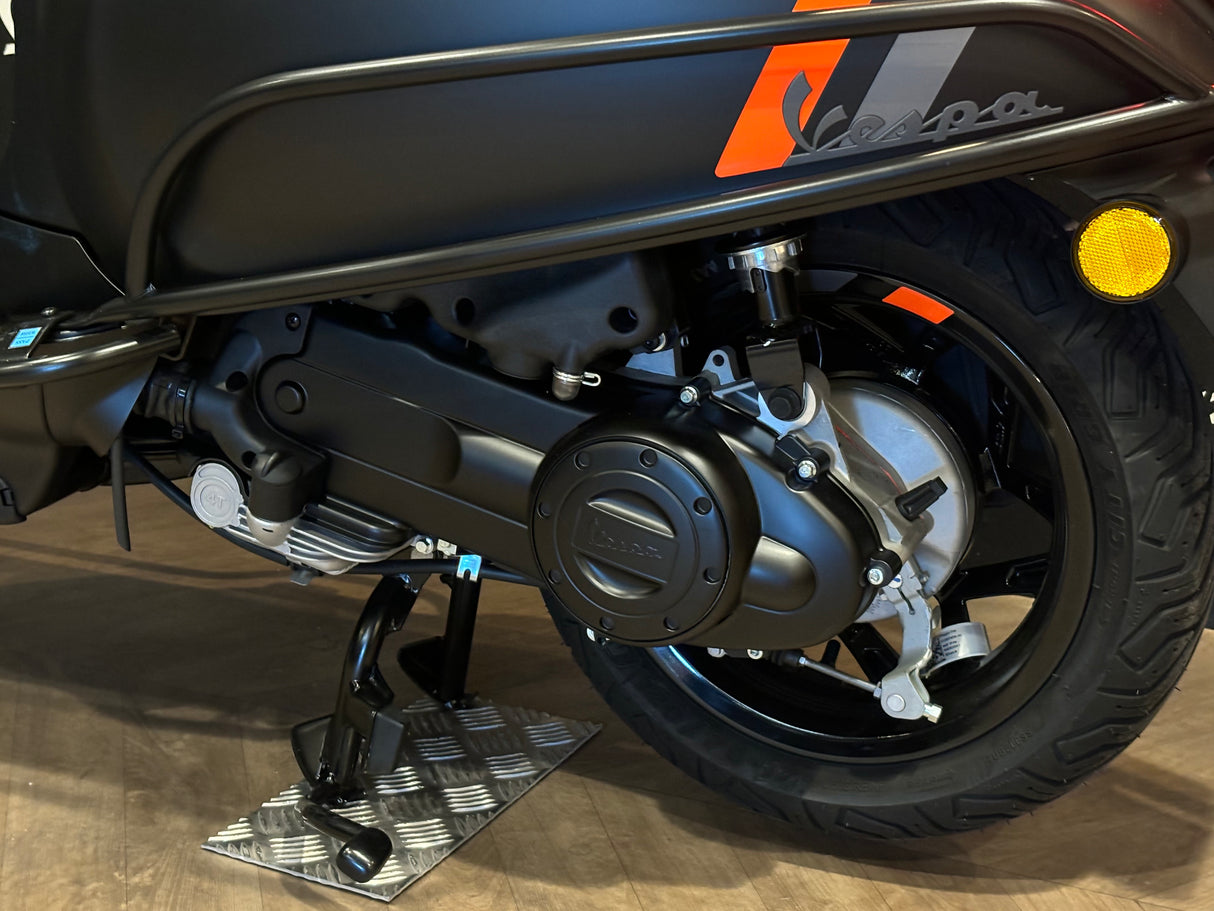 Vespa Sprint S E5 FACELIFT mat zwart NERO CONVINTO MATT
