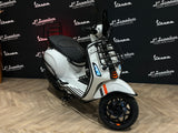Spatbordbeugel imitatie mat / glans zwart Vespa Sprint / Primavera / Elettrica