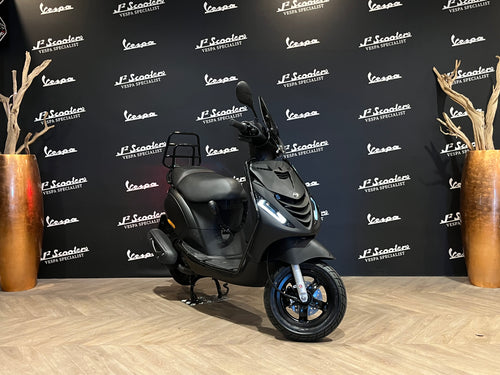 Piaggio Zip SP E5 Mat Zwart