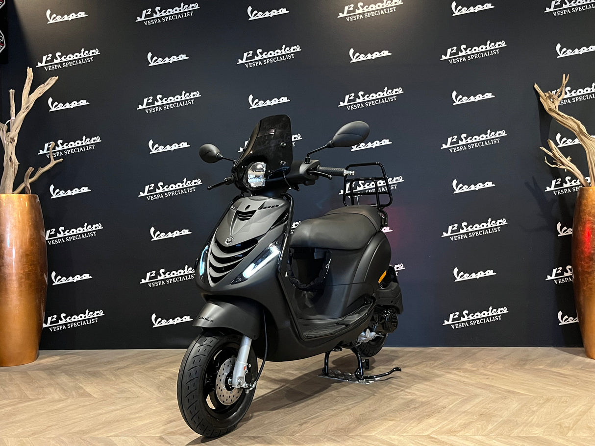 Piaggio Zip SP E5 Mat Zwart