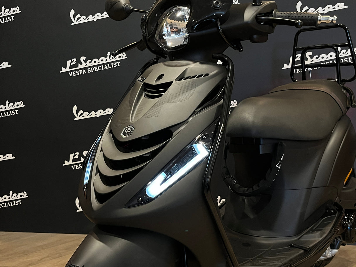 Piaggio Zip SP E5 Mat Zwart