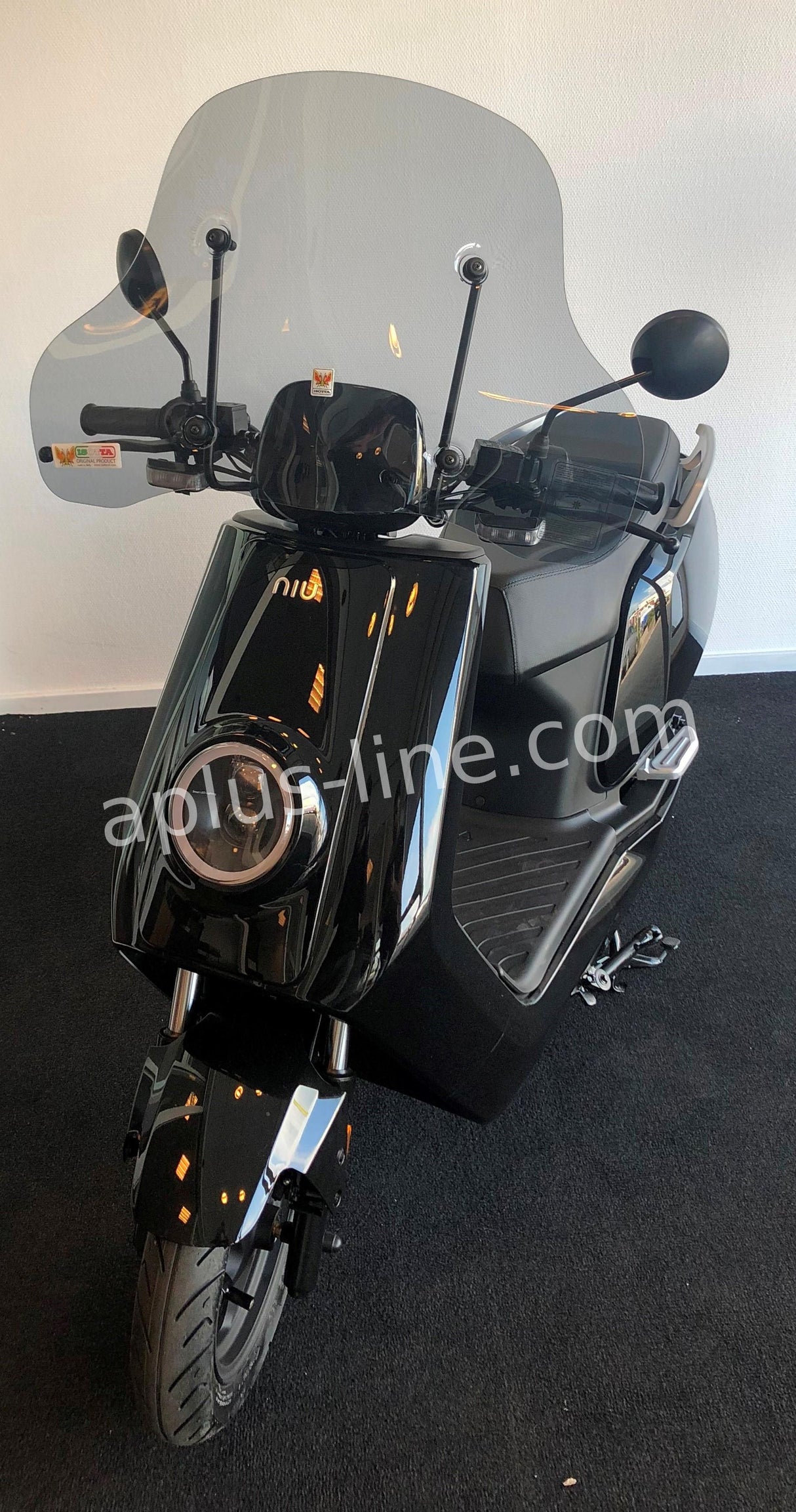 WINDSCHERM ISOTTA PASSEND OP NQi - MEDIUM