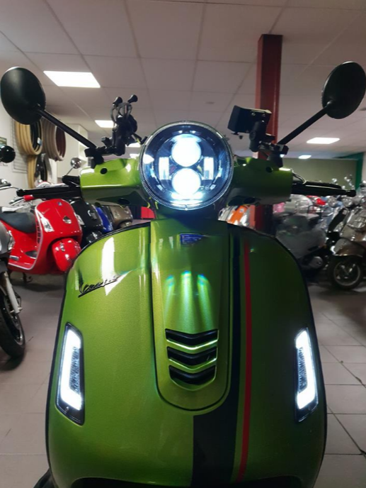 LED koplamp Vespa GTS