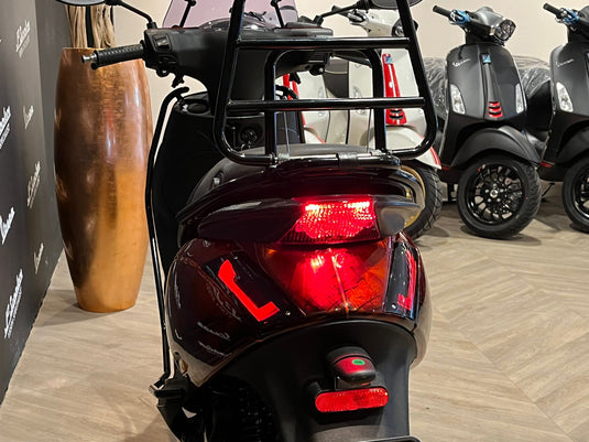 Piaggio Zip SP E5 Airbrush Candy Red