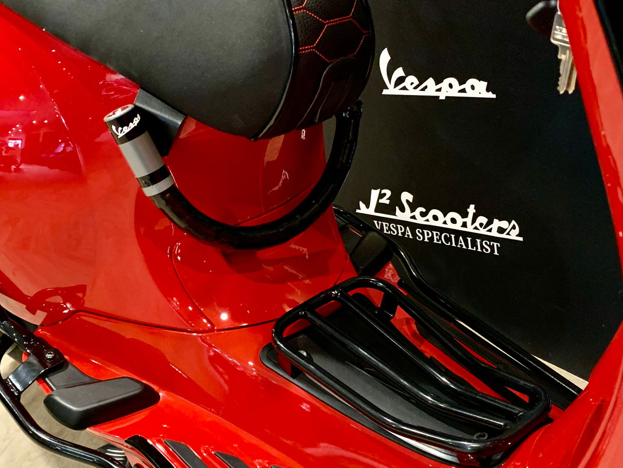 Vespa Sprint E5 rood ROSSO DRAGON