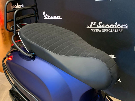 Vespa Sprint 50 E5 - Custom Kleur - BMW Opaco San Marino (Donkerblauw)