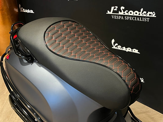 Vespa Sprint S E5 mat grijs GRIGIO TRAVOLGENTE MATT