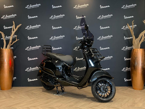 Vespa Sprint E5 glans zwart NERO LUCIDO