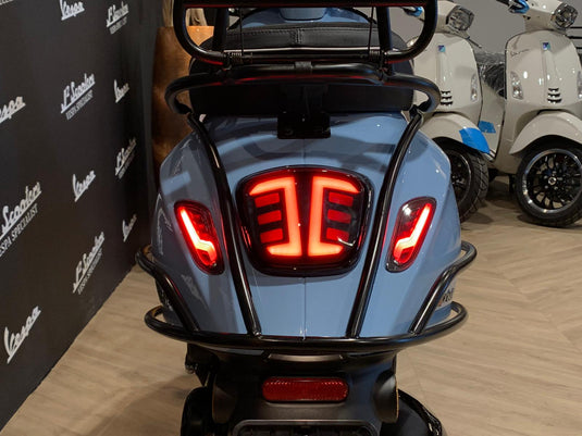 Vespa Sprint E5 Porsche Baby Blue