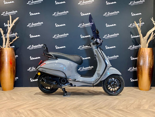 Vespa Sprint E5 Audi RS Nardo Grey