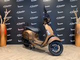 Vespa Sprint E Zanzibar Range Rover