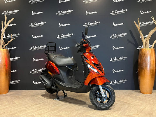 Piaggio Zip SP E5 Airbrush Candy Red