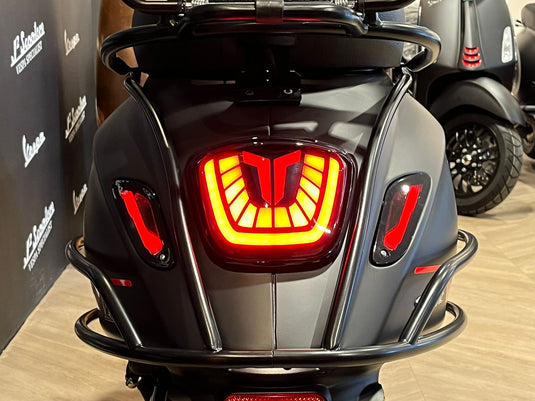 Vespa Sprint S E5 mat zwart NERO CONVINTO MATT