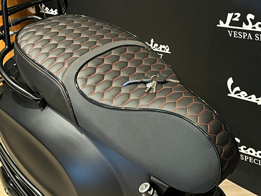 Vespa Sprint S E5 mat zwart NERO CONVINTO MATT