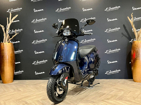 Vespa Sprint E5 Dark Midnight Blue