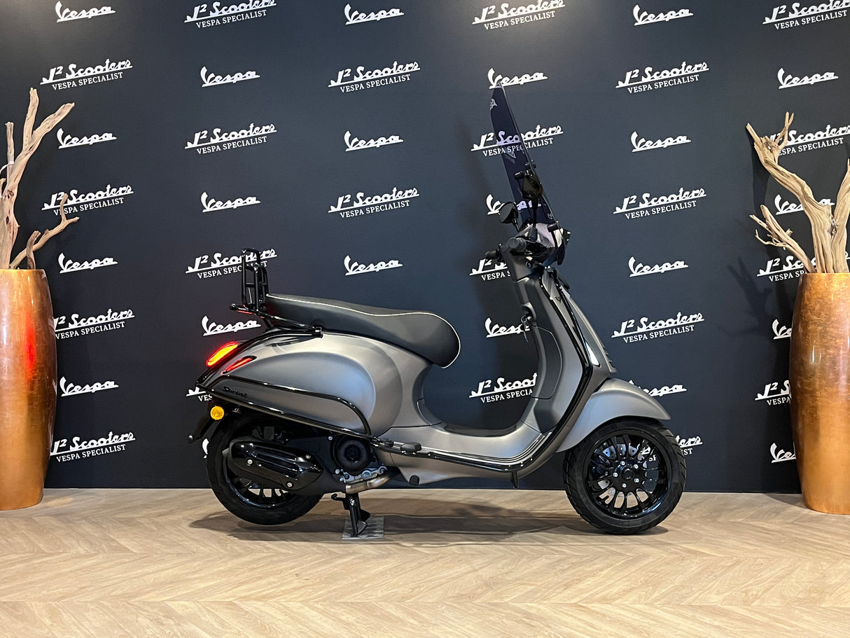 Vespa Sprint E5 Opaco Titanium Gold